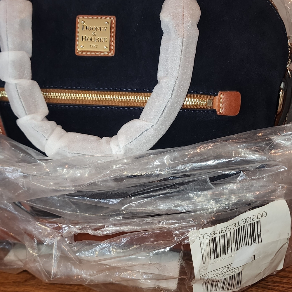 NWT** DOONEY & BOURKE - Dome Zip Satchel, Navy Suede and Tan Leather - Picture 10 of 10